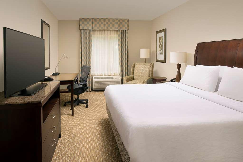 Hilton Garden Inn Huntsville South/Redstone Arsenal Номер фото